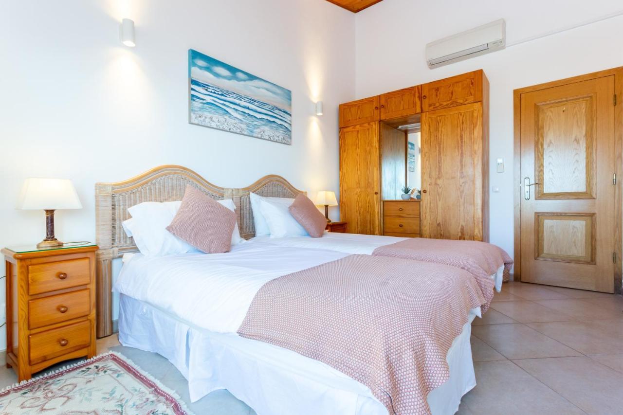 הוילה Senhora da Luz Casa Bom Porto מראה חיצוני תמונה
